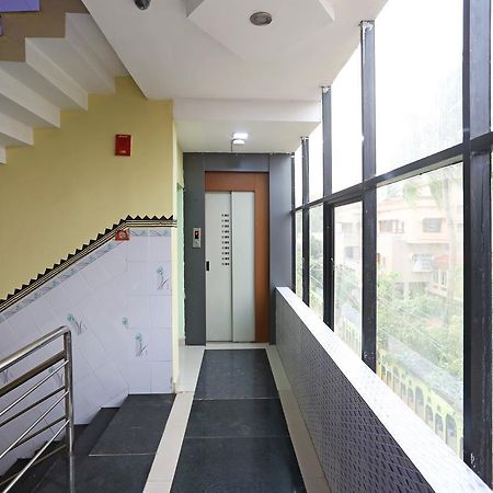 Отель Oyo 4526 Jaydev Vihar Бхубанешвара Экстерьер фото