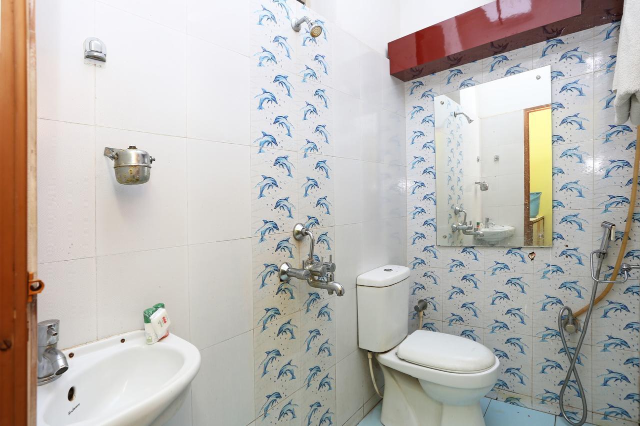 Отель Oyo 4526 Jaydev Vihar Бхубанешвара Экстерьер фото