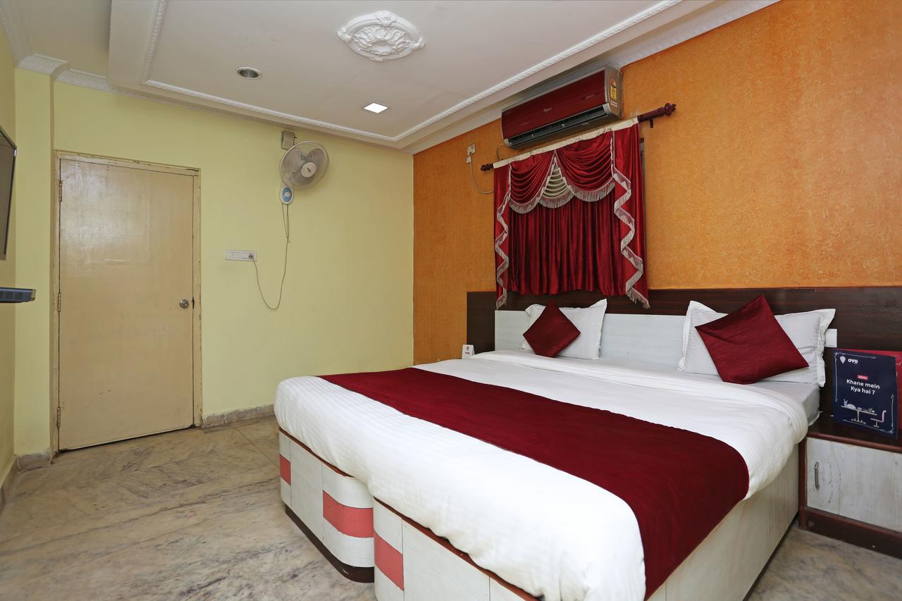 Отель Oyo 4526 Jaydev Vihar Бхубанешвара Экстерьер фото