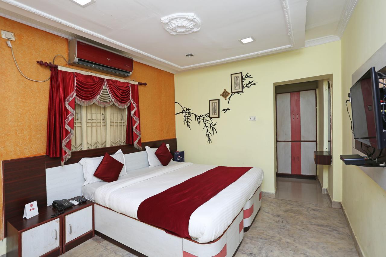 Отель Oyo 4526 Jaydev Vihar Бхубанешвара Экстерьер фото
